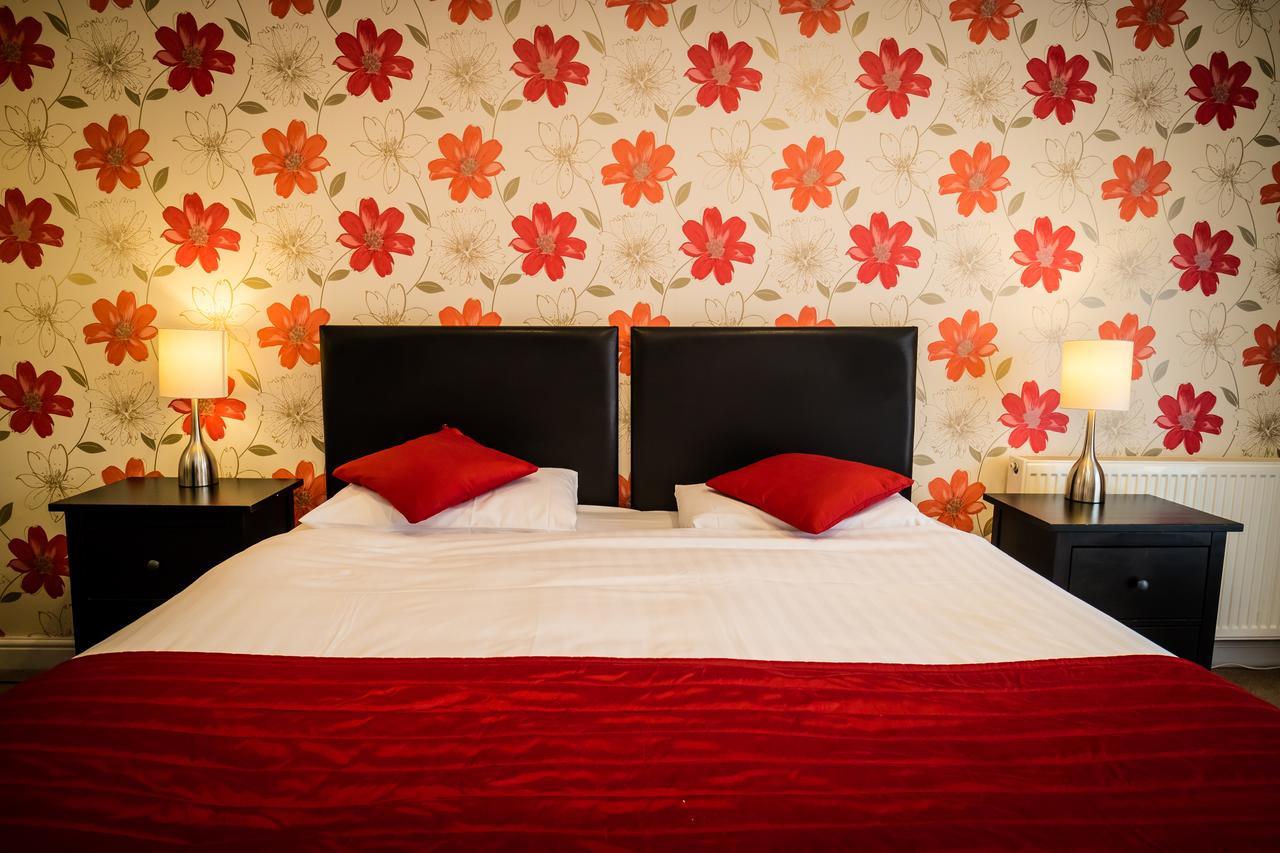 Glebe Hotel Barford  Bagian luar foto