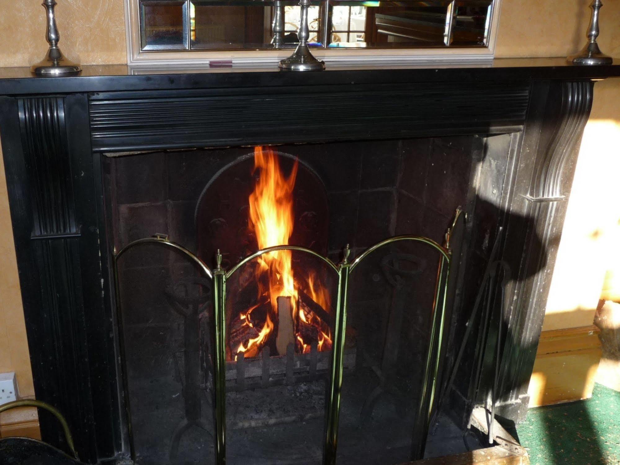 Glebe Hotel Barford  Bagian luar foto