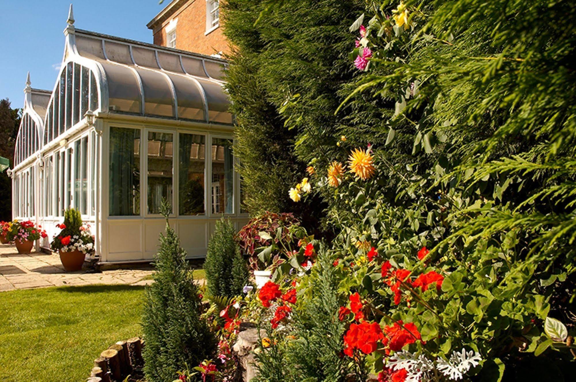 Glebe Hotel Barford  Bagian luar foto